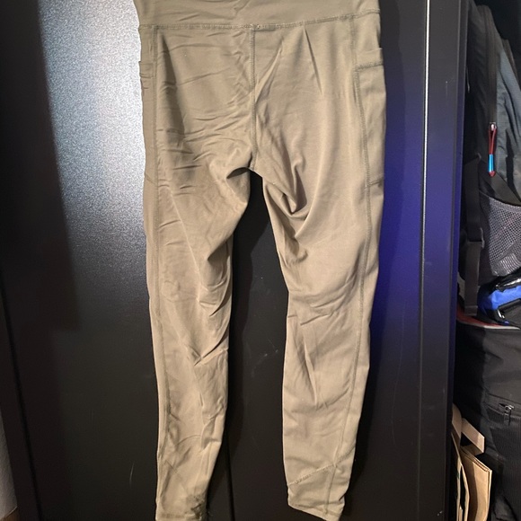 Olive Leggings - Picture 7 of 7